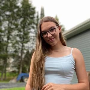 Meet your Posher, Britany